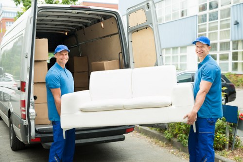 Customer submitting a moving complaint form during a man and van service review