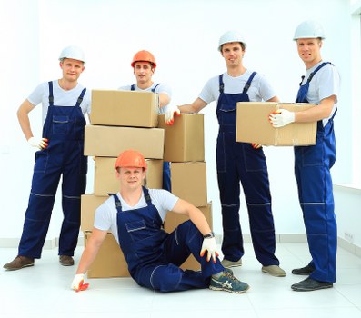 Risk assessment and planning for a secure man and van job in Hammersmith